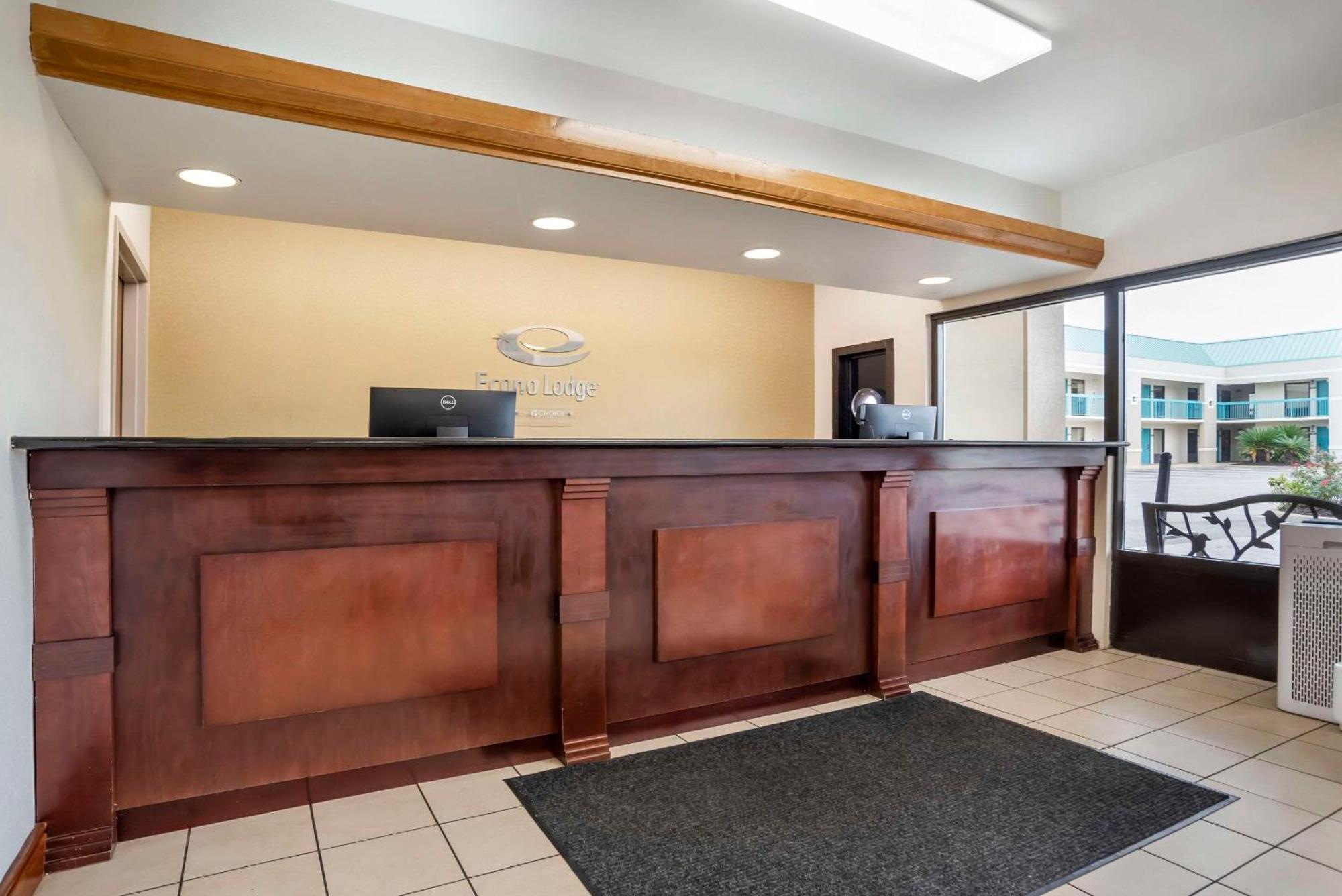 Econo Lodge Moss Point - Pascagoula Eksteriør billede